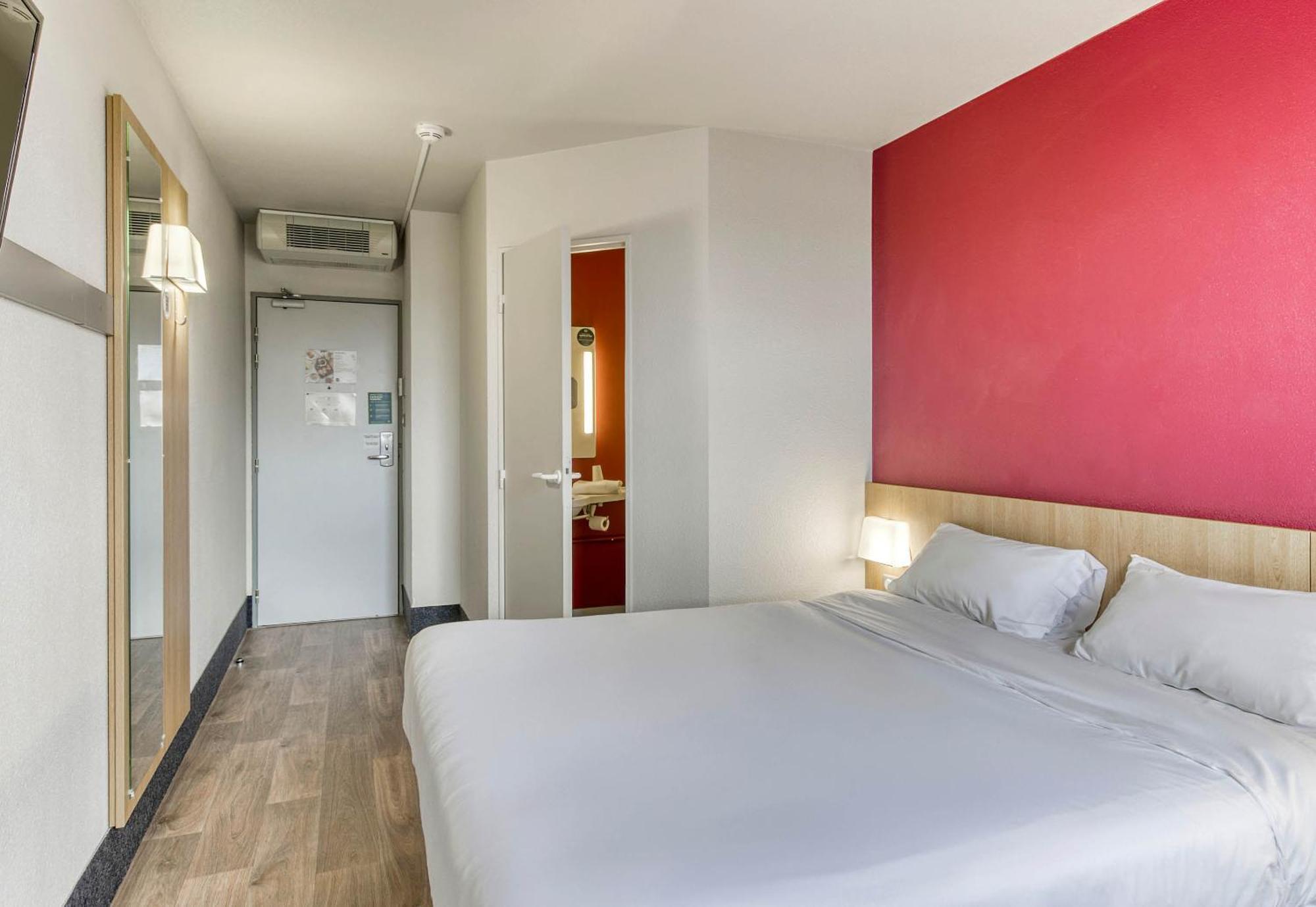 B&B Hotel Clermont-Ferrand Gerzat Exterior foto